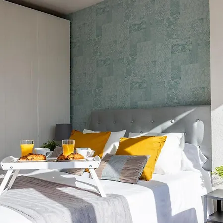 Apartment Living4malaga Beach *